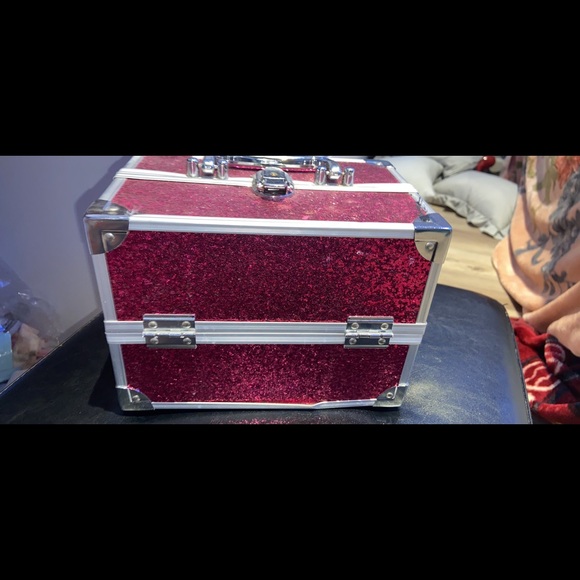 candle holder, makeup box, picture hanger - Picture 2 of 3